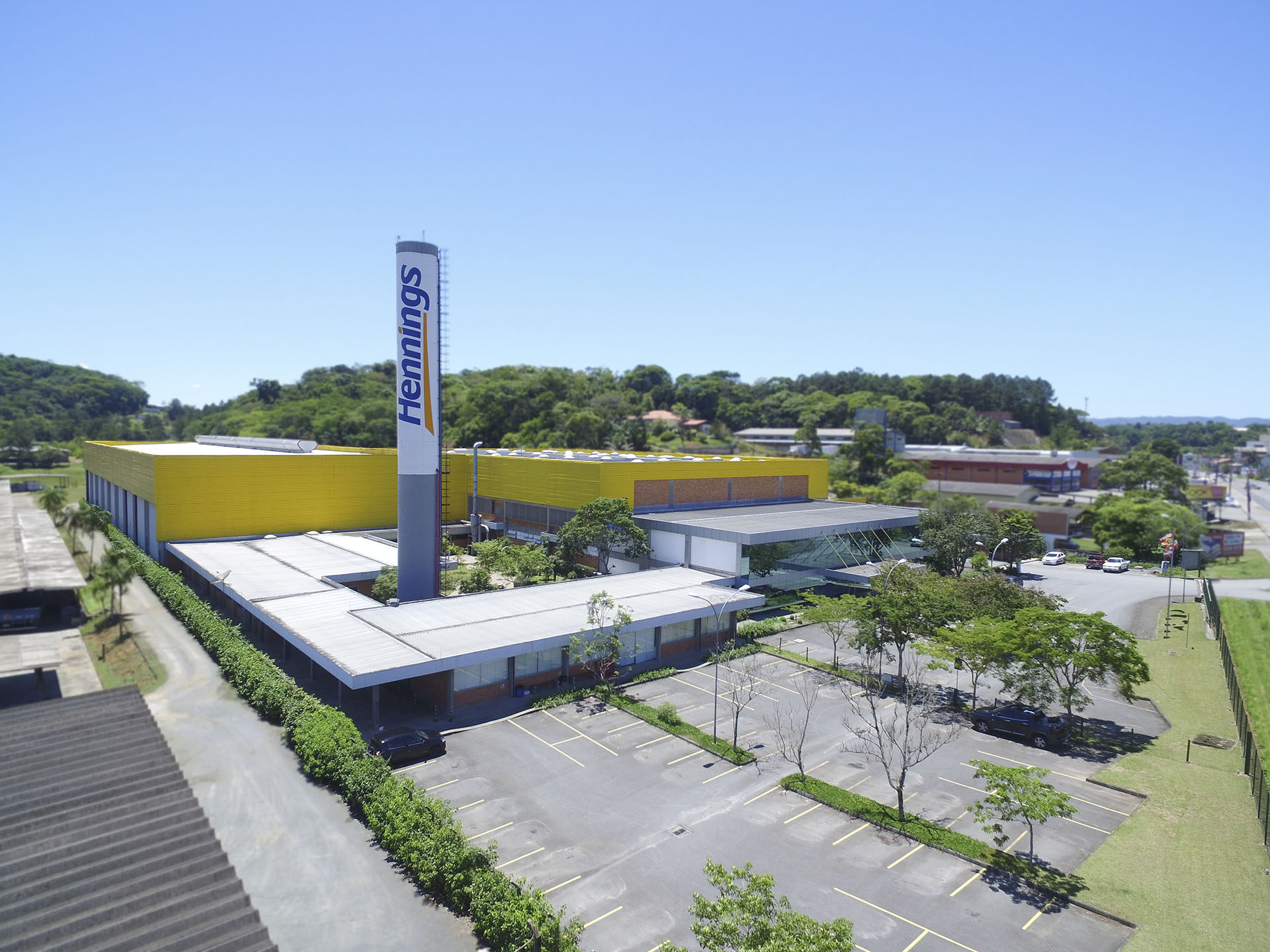 Hennings digitaliza gestão de EPIs, elimina riscos operacionais e fortalece compliance com plataforma da Joinin