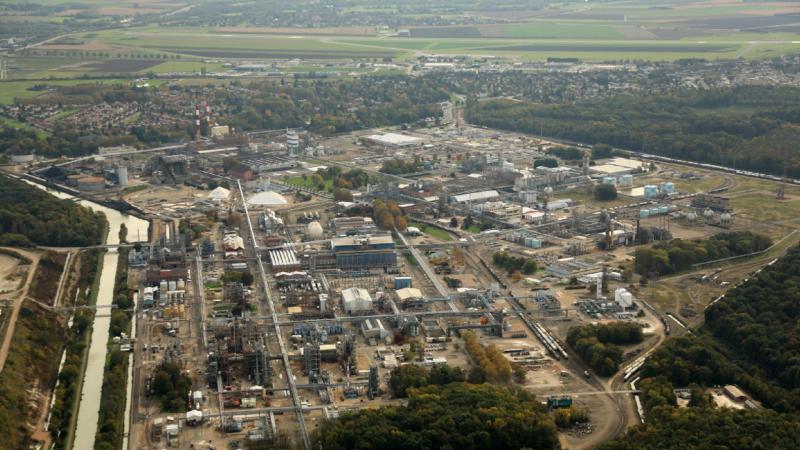 Contrato EPC de sacos de madeira para a nova instalação de PVDF da Solvay na França