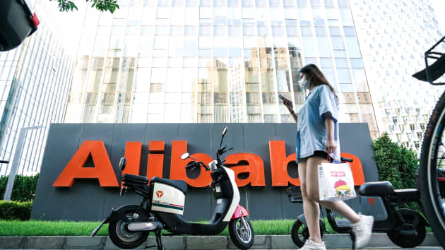 Ações do Alibaba saltam 7% após lucro trimestral superar expectativas