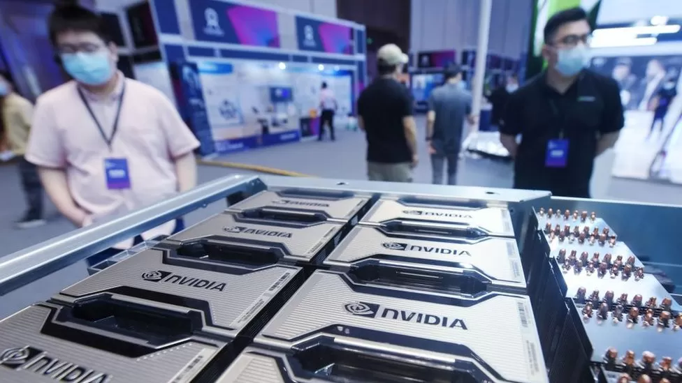 EUA aumentam restrições à venda de chips para a China