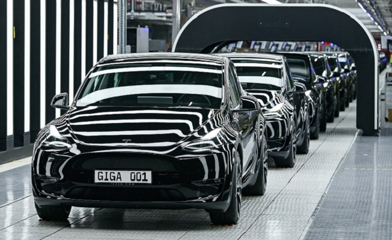 Tesla apresenta passos para construir a maior fábrica de automóveis da Europa Tesla apresenta passos para construir a maior fábrica de automóveis da Europa