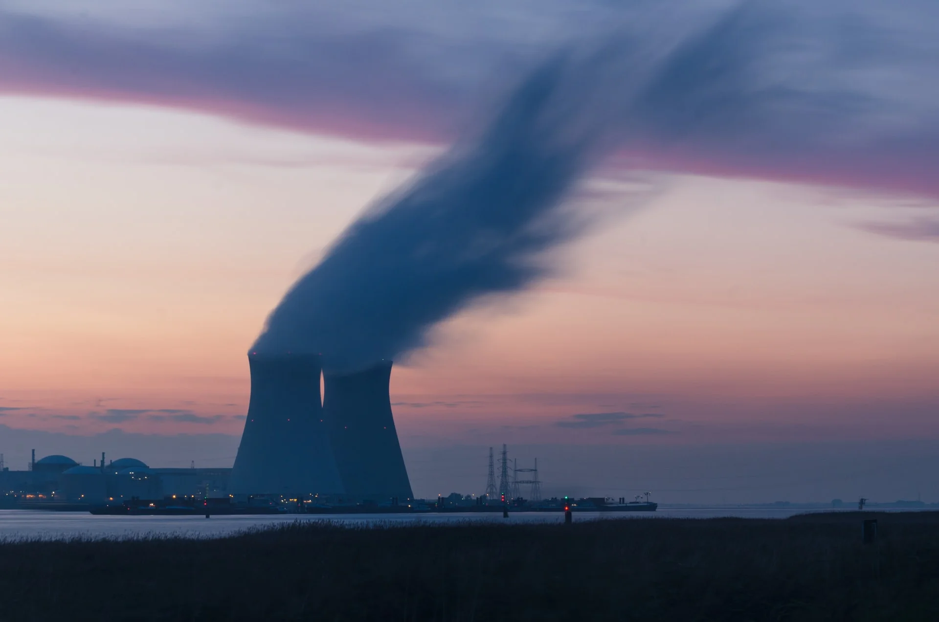 Saudi Aramco expande para o lítio e indústria nuclear inova com SMRs