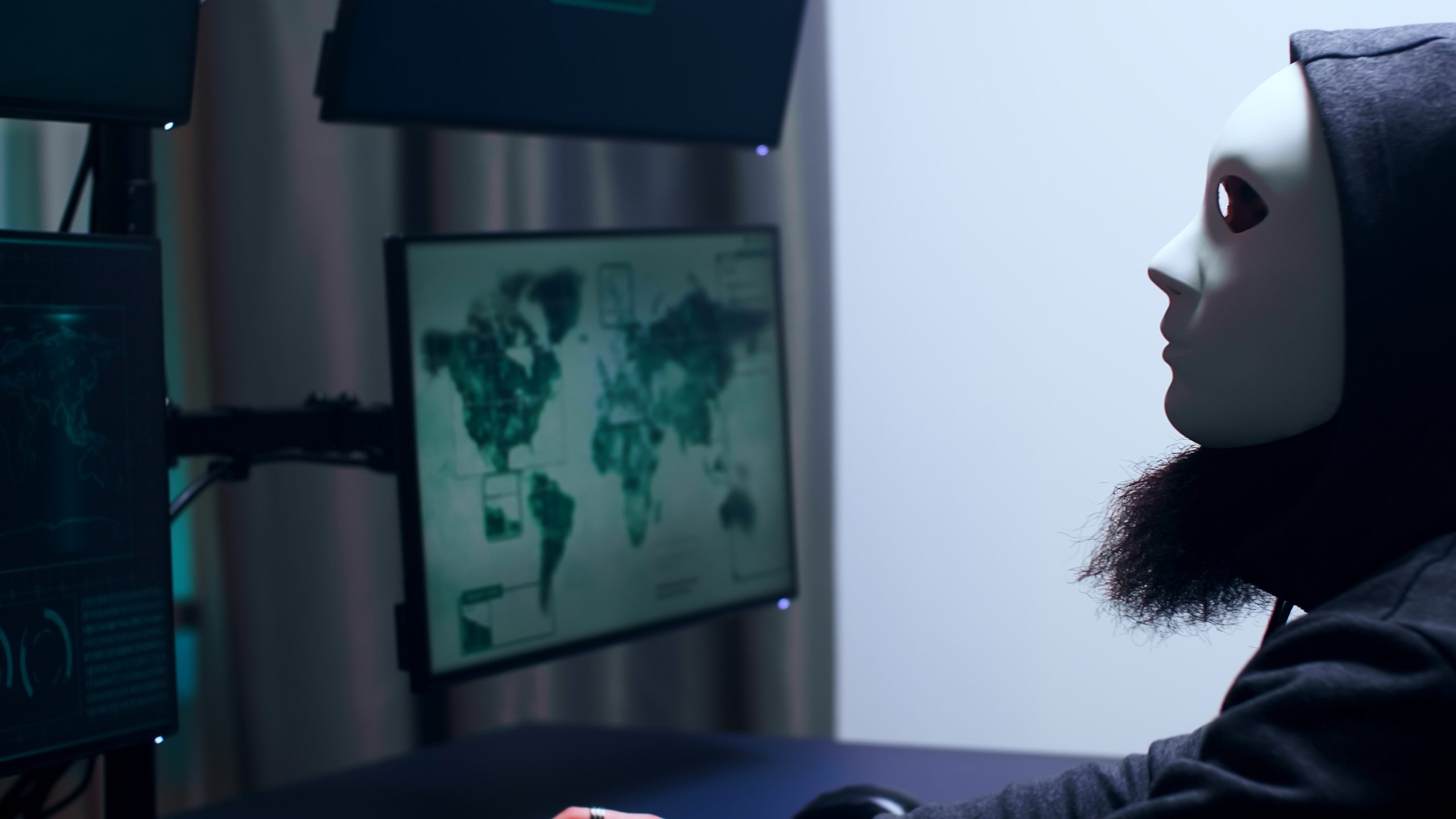 Pesquisa revela que líderes planejam regras mais rígidas em cibersegurança