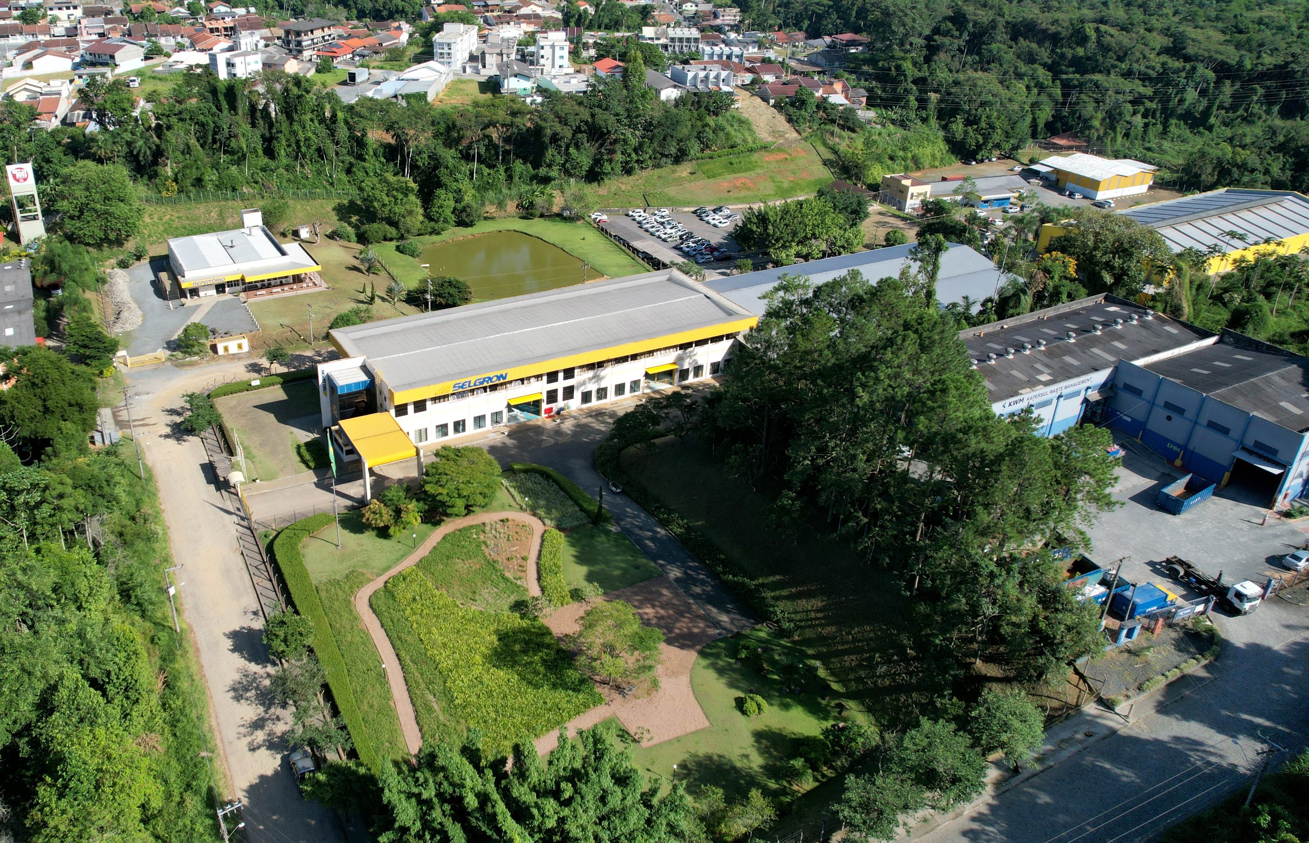Selgron atende normativas da FDA e expande atuação para o setor farmacêutico