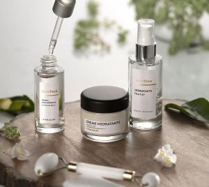 Vidro em Alta: Embalagens Sustentáveis para Cosméticos de Luxo