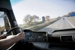 Dia do Motorista: Como Tecnologia e Dados Protegem Condutores nas Estradas Brasileiras Dia do Motorista: Como Tecnologia e Dados Protegem Condutores nas Estradas Brasileiras