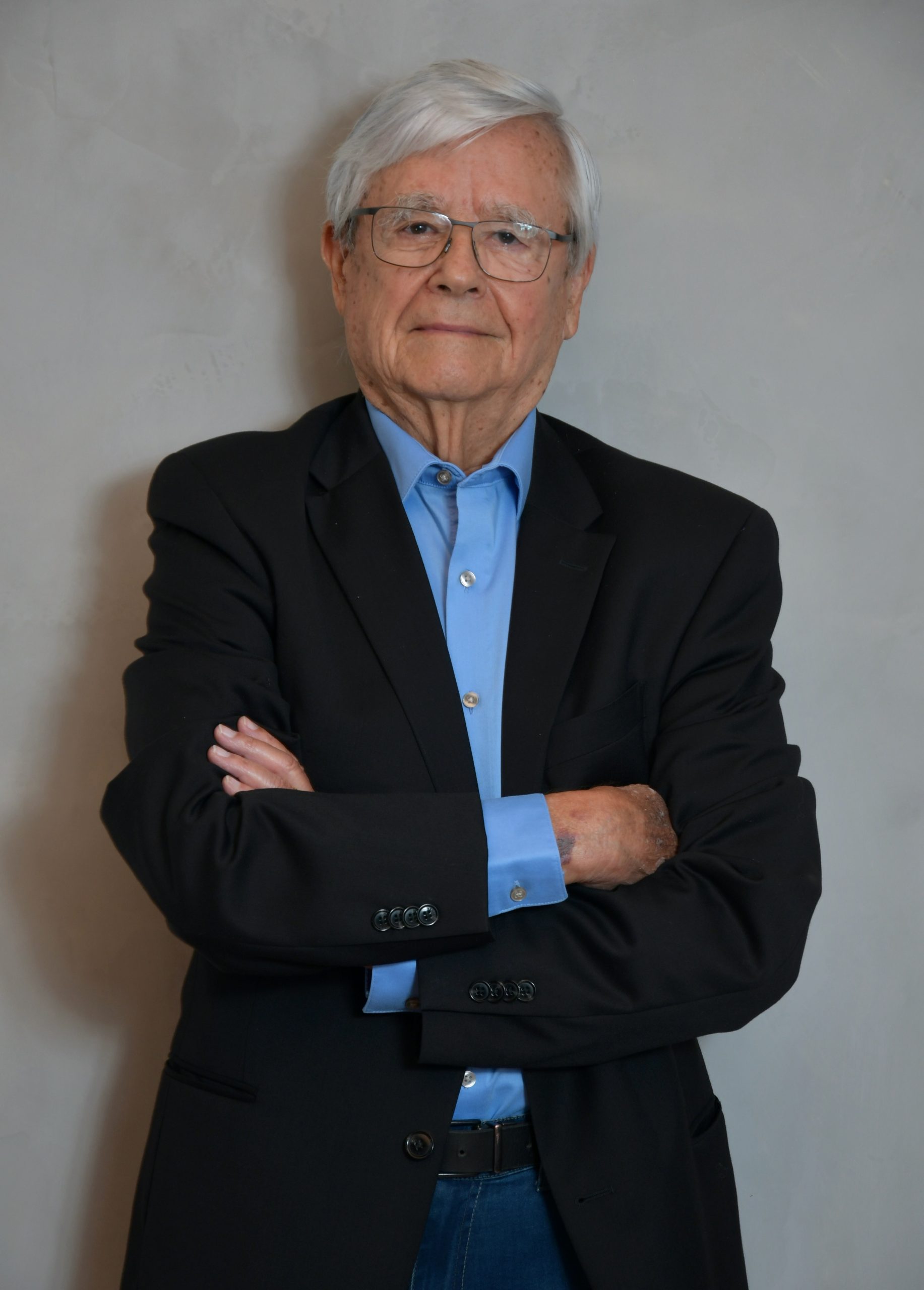 Paulo D. Villares lança livro sobre a indústria brasileira e a urgência de uma política industrial consistente