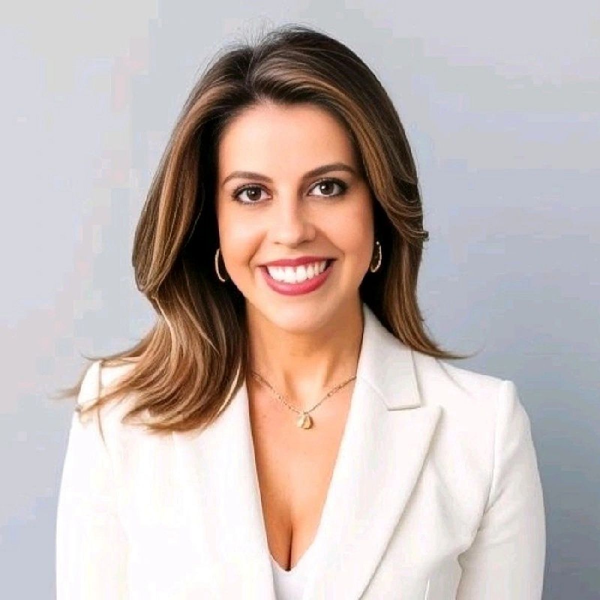 Fundação de Dados para Tomada de Decisão com IA: Impacto além do Hype