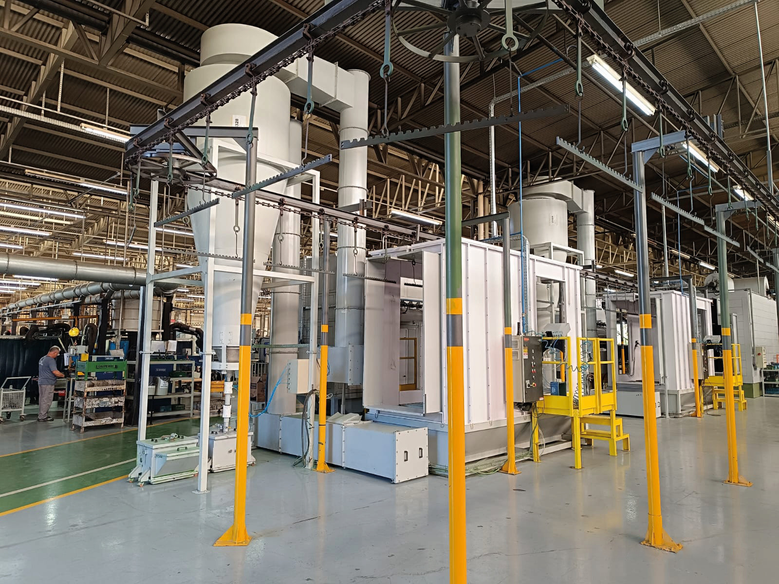 Koria leva inovação em pintura industrial para a FEIMEC