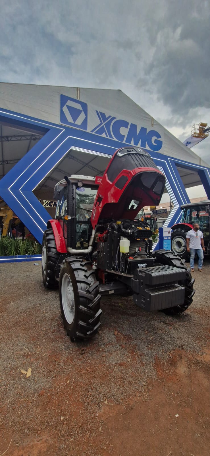 XCMG Brasil e Cummins firmam parceria estratégica e apresentam ao mercado novo conceito em trator agrícola