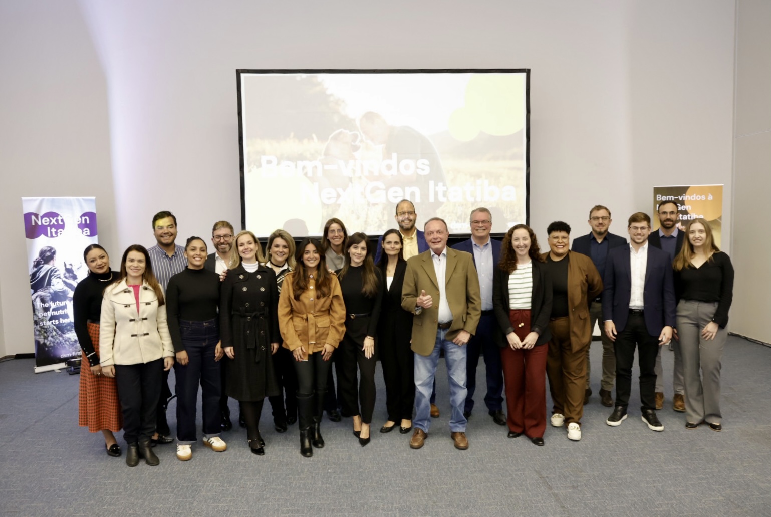 Nova fábrica: nutrição para cães e gatos em expansão no Brasil  dsm-firmenich expande rede de premixes dedicada a pets com a abertura da NextGen Itatiba em São Paulo, Brasil