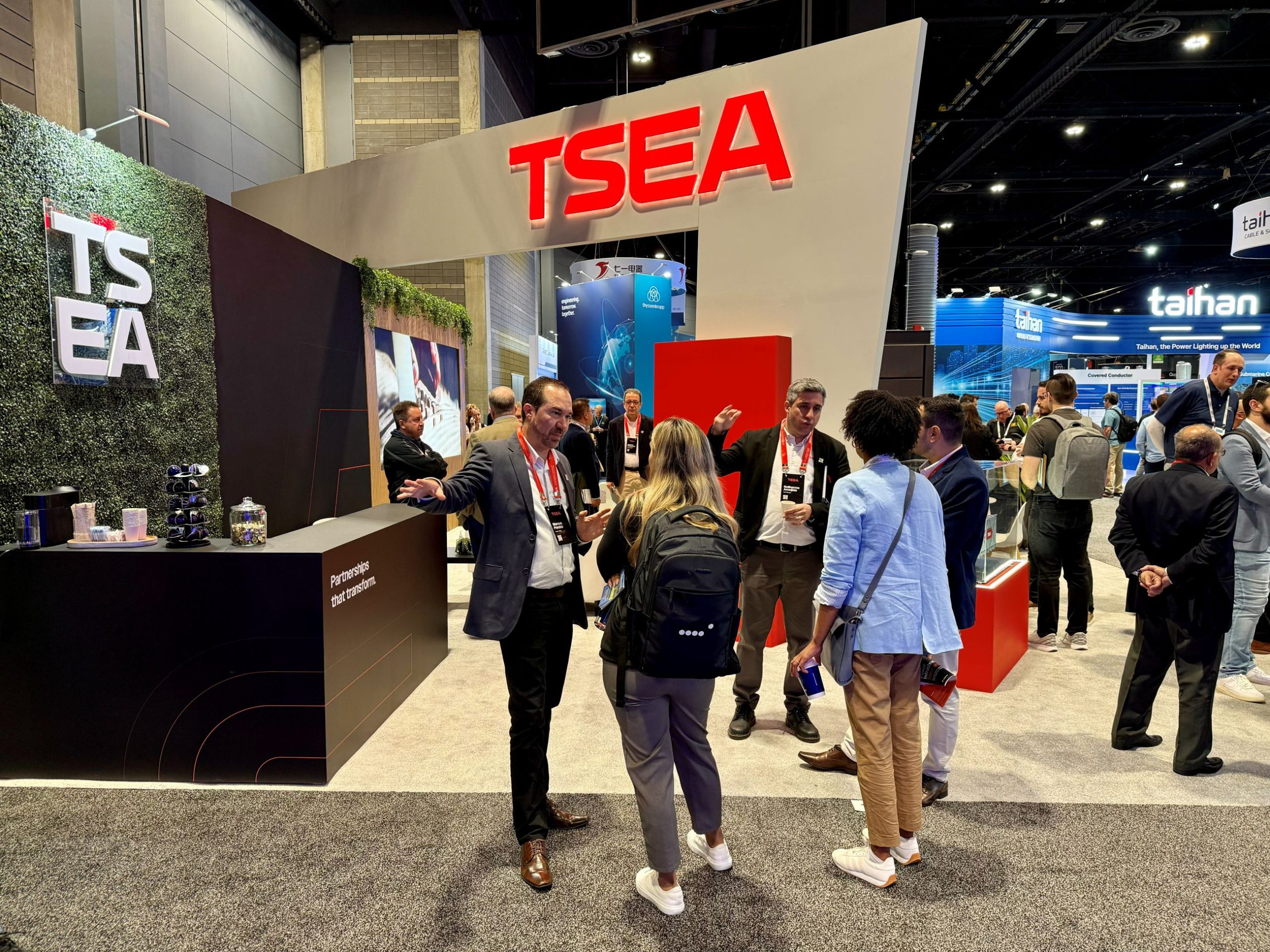 TSEA apresenta tecnologia brasileira em evento global de transmissão e distribuição de energia