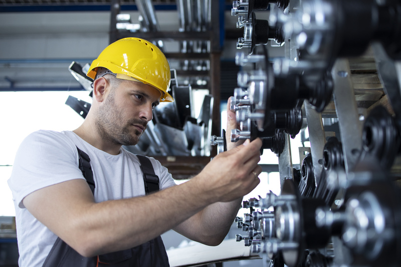 Rebobinar ou trocar? Escolha do motor elétrico pode impactar diretamente o consumo de energia