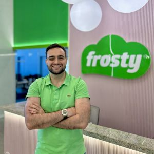 Grupo Frosty chega aos 36 anos com trajetória marcada por qualidade, inovação e confiança Grupo Frosty chega aos 36 anos com trajetória marcada por qualidade, inovação e confiança